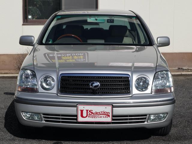 TOYOTA PROGRES NC300 WALNUT PACKAGE