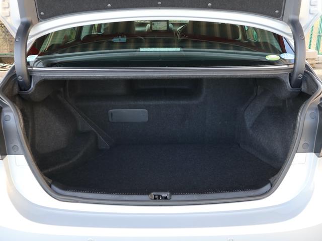 ＨＳ ＨＳ２５０ｈ　純正ＨＤＤナビ　ＣＤ／ＭＤ／ＤＶＤ／ＭＳ／ＴＶ／Ｂｌｕｅｔｏｏｔｈ再生　バックカメラ　ＥＴＣ　スマートキー　クルコン　電動コーナーポール　ＬＥＤライト　純正１７インチアルミ（17枚目）