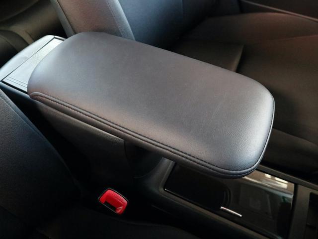 ＨＳ ＨＳ２５０ｈ　純正ＨＤＤナビ　ＣＤ／ＭＤ／ＤＶＤ／ＭＳ／ＴＶ／Ｂｌｕｅｔｏｏｔｈ再生　バックカメラ　ＥＴＣ　スマートキー　クルコン　電動コーナーポール　ＬＥＤライト　純正１７インチアルミ（35枚目）