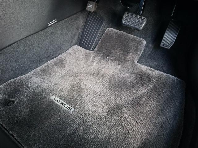 ＨＳ ＨＳ２５０ｈ　純正ＨＤＤナビ　ＣＤ／ＭＤ／ＤＶＤ／ＭＳ／ＴＶ／Ｂｌｕｅｔｏｏｔｈ再生　バックカメラ　ＥＴＣ　スマートキー　クルコン　電動コーナーポール　ＬＥＤライト　純正１７インチアルミ（37枚目）