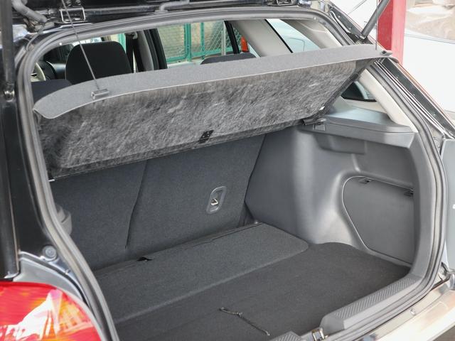 ファミリアＳ－ワゴン スポルト２０　ＤＶＤナビ　ＣＤＭＤ再生　ＥＴＣ　キーレス　純正ナルディステア　エアロ　リアスポイラー　ドアバイザー　純正１６インチアルミ　フロントフォグランプ　ディーラー整備記録簿　ワンオーナー（17枚目）