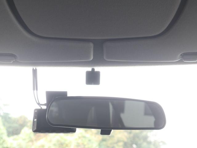 ファミリアＳ－ワゴン スポルト２０　ＤＶＤナビ　ＣＤＭＤ再生　ＥＴＣ　キーレス　純正ナルディステア　エアロ　リアスポイラー　ドアバイザー　純正１６インチアルミ　フロントフォグランプ　ディーラー整備記録簿　ワンオーナー（22枚目）