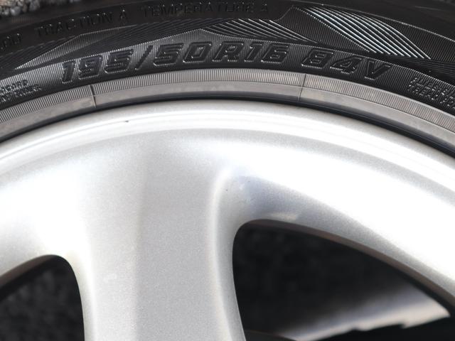 ファミリアＳ－ワゴン スポルト２０　ＤＶＤナビ　ＣＤＭＤ再生　ＥＴＣ　キーレス　純正ナルディステア　エアロ　リアスポイラー　ドアバイザー　純正１６インチアルミ　フロントフォグランプ　ディーラー整備記録簿　ワンオーナー（61枚目）