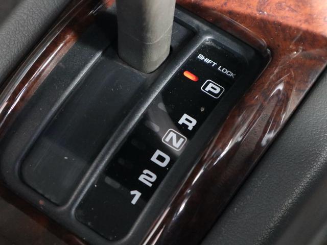 プレーリージョイ エアロエクスプレス　オーテック　専用フルエアロ　大型リアスポイラー　ルーフレール　ドアバイザー　純正１４インチアルミ　純正ＣＤオーディオ　３列シート　７人乗り　両側スライドドア　ＳＲ２０ＤＥエンジン　フルノーマル車（29枚目）