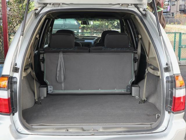 プレーリージョイ エアロエクスプレス　オーテック　専用フルエアロ　大型リアスポイラー　ルーフレール　ドアバイザー　純正１４インチアルミ　純正ＣＤオーディオ　３列シート　７人乗り　両側スライドドア　ＳＲ２０ＤＥエンジン　フルノーマル車（38枚目）