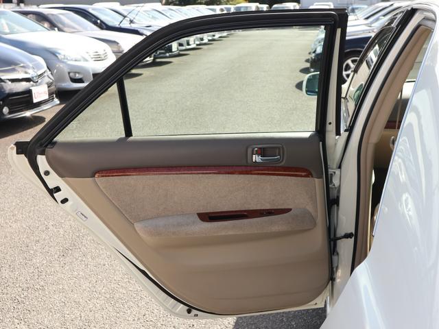 マークII グランデリミテッド 後期型 純正CDオーディオ ETC キーレス 運転席パワーシート ウッドコンビハンドル HIDライト ドアバイザー 純正16インチアルミ オートエアコン 1JZエンジン(39枚目)