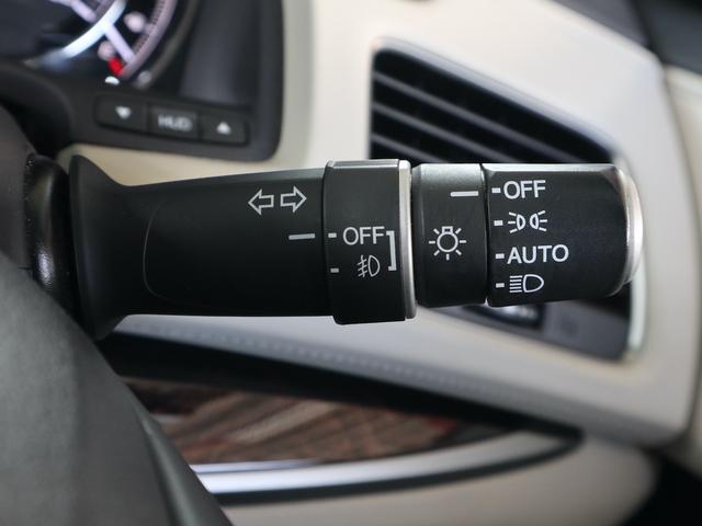 レジェンド ハイブリッド EX 4WD アイボリー内装 サンルーフ 純正ナビ Krellオーディオ 全方位カメラ レーダークルコン ETC 冷暖シート リアシェード LEDライト 純正19インチ 新品タイヤ リア油圧ポンプ新品交換(26枚目)