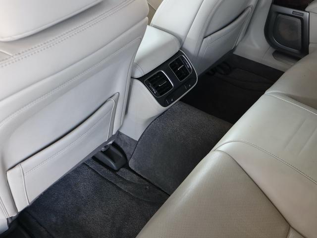 レジェンド ハイブリッド EX 4WD アイボリー内装 サンルーフ 純正ナビ Krellオーディオ 全方位カメラ レーダークルコン ETC 冷暖シート リアシェード LEDライト 純正19インチ 新品タイヤ リア油圧ポンプ新品交換(43枚目)