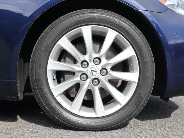 ＬＳ ＬＳ４６０　バージョンＣ　Ｉパッケージ　中期型　ベージュ内装　サンルーフ　純正ＨＤＤナビ　ＣＤ／ＤＶＤ／ＭＳ／ＴＶ再生　バックカメラ　ＥＴＣ　スマートキー　クルコン　ＨＩＤライト　冷暖パワーシート　リアシートヒーター　リアシェード（18枚目）