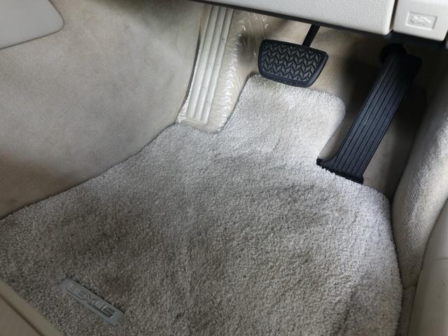 ＬＳ ＬＳ４６０　バージョンＣ　Ｉパッケージ　中期型　ベージュ内装　サンルーフ　純正ＨＤＤナビ　ＣＤ／ＤＶＤ／ＭＳ／ＴＶ再生　バックカメラ　ＥＴＣ　スマートキー　クルコン　ＨＩＤライト　冷暖パワーシート　リアシートヒーター　リアシェード（37枚目）