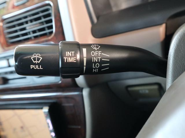 ビスタ ＶＪサルーン　最終後期型　オートエアコン　パワステ　パワーウインド　ＡＢＳ　Ｗエアバック　ＨＤＤナビ　ＣＤ／ＭＤ／ＭＳ再生　ＥＴＣ　キーレス　電動格納ミラー　ドアバイザー（23枚目）