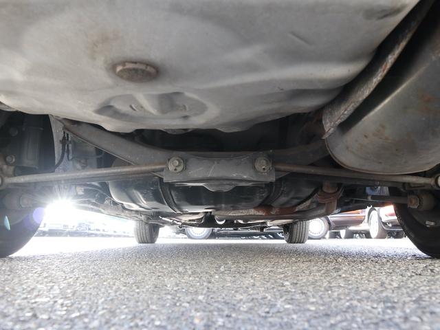 ビスタ ＶＪサルーン　最終後期型　オートエアコン　パワステ　パワーウインド　ＡＢＳ　Ｗエアバック　ＨＤＤナビ　ＣＤ／ＭＤ／ＭＳ再生　ＥＴＣ　キーレス　電動格納ミラー　ドアバイザー（42枚目）