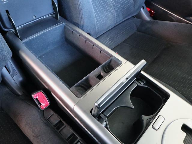 スカイライン ３５０ＧＴ　フロントエアロ　リアスポイラー　純正１７インチアルミ　純正ナビ＆社外ＨＤＤナビ　社外ツイーター／サブウーハー　ＣＤ／ＤＶＤＢＴ／ＴＶ再生　ＥＴＣ　パワーシート　ＨＩＤライト　フォグランプ（36枚目）