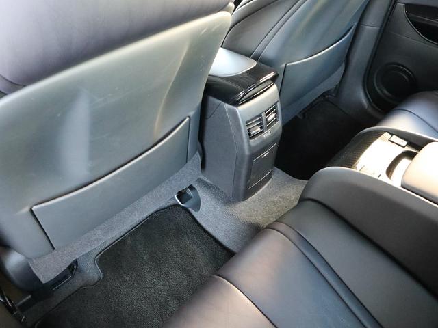 ＭＩＲＡＩ ベースグレード　水素自動車　純正ＳＤナビ　ＣＤ／ＤＶＤ／Ｂｌｕｅｔｏｏｔｈ／ＴＶ再生　バックカメラ　ＥＴＣ　スマートキー　レーダークルコン　黒革シート　全席シートヒーター　ステアリングヒーター　ＬＥＤヘッドライト（37枚目）