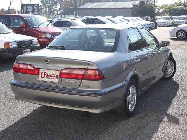 トルネオ ＳｉＲ　青ヘッドＶＴＥＣ　ＡＴモデル　オートエアコン　パワステ　パワーウインド　ＡＢＳ　エアバック　純正ＣＤチェンジャー　ＨＩＤライト　純正１５インチアルミ（7枚目）