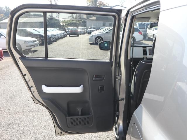 ハスラー Ｇ　５速ＭＴ　社外ナビ　ＣＤ／ＤＶＤ／ＭＳ／Ｂｌｕｅｔｏｏｔｈ／フルセグＴＶ再生　キーレス　運転席シートヒーター　ドアバイザー　ＨＫＳマフラー（38枚目）