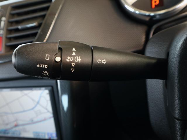 ２０７ シエロ　エアコン　パワステ　パワーウインド　ＡＢＳ　エアバック　純正ＨＤＤナビ　ＣＤ／ＤＶＤ／ＭＳ／ＴＶ再生　ＥＴＣ　キーレス　黒半革シート　ガラスルーフ（22枚目）