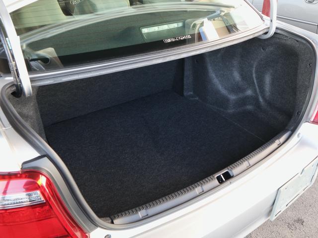 カローラアクシオ １．５Ｘ　教習車　５速ＭＴ　助手席ブレーキ　教習計器　助手席用ミラー　大型ドアバイザー　コーナーポール　フィールダー用１５インチアルミ　中期型（17枚目）