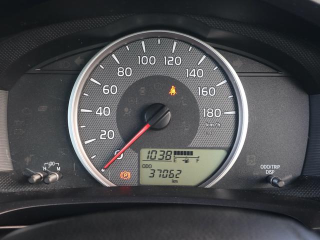 カローラアクシオ １．５Ｘ　教習車　５速ＭＴ　助手席ブレーキ　教習計器　助手席用ミラー　大型ドアバイザー　コーナーポール　フィールダー用１５インチアルミ　中期型（19枚目）