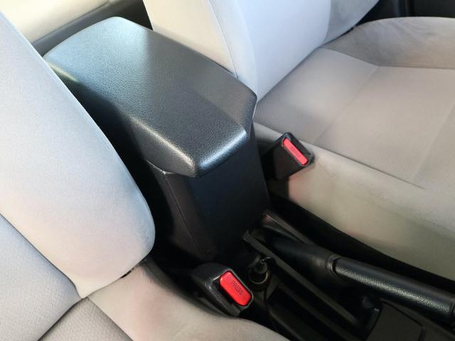 カローラアクシオ １．５Ｘ　教習車　５速ＭＴ　助手席ブレーキ　教習計器　助手席用ミラー　大型ドアバイザー　コーナーポール　フィールダー用１５インチアルミ　中期型（30枚目）