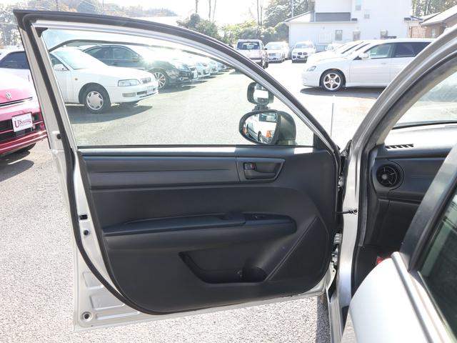 カローラアクシオ １．５Ｘ　教習車　５速ＭＴ　助手席ブレーキ　教習計器　助手席用ミラー　大型ドアバイザー　コーナーポール　フィールダー用１５インチアルミ　中期型（37枚目）