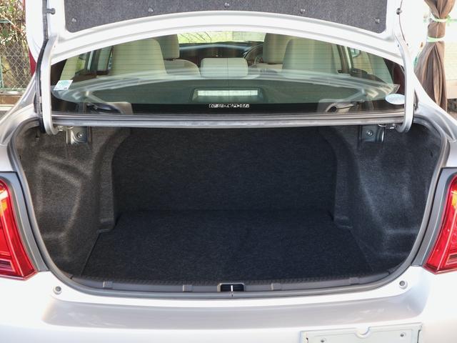 カローラアクシオ １．５Ｘ　教習車　５速ＭＴ　助手席ブレーキ　教習計器　助手席用ミラー　大型ドアバイザー　コーナーポール　フィールダー用１５インチアルミ　中期型（40枚目）