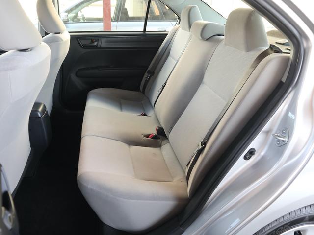 カローラアクシオ １．５Ｘ　教習車　５速ＭＴ　助手席ブレーキ　教習計器　助手席用ミラー　大型ドアバイザー　コーナーポール　中期型（12枚目）