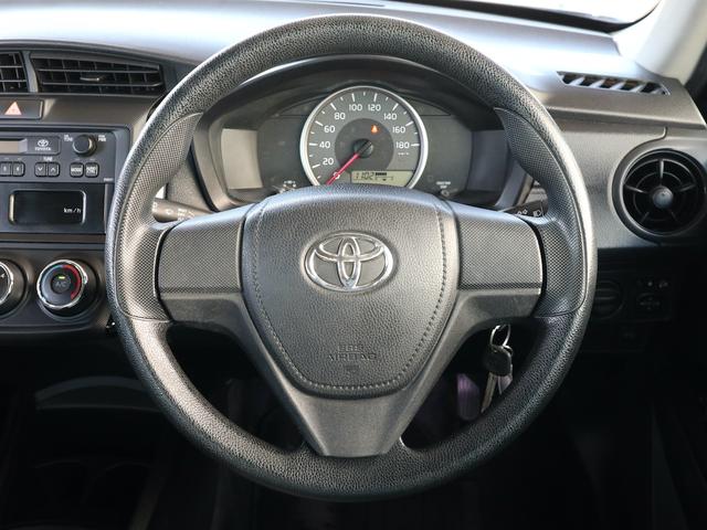 カローラアクシオ １．５Ｘ　教習車　５速ＭＴ　助手席ブレーキ　教習計器　助手席用ミラー　大型ドアバイザー　コーナーポール　中期型（13枚目）