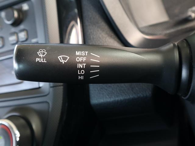 カローラアクシオ １．５Ｘ　教習車　５速ＭＴ　助手席ブレーキ　教習計器　助手席用ミラー　大型ドアバイザー　コーナーポール　中期型（22枚目）