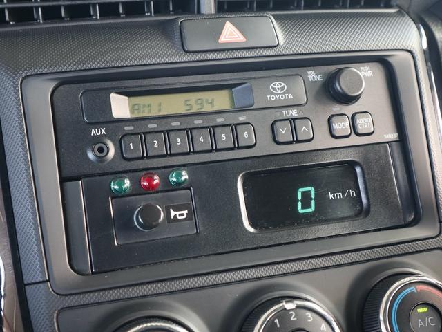 カローラアクシオ １．５Ｘ　教習車　５速ＭＴ　助手席ブレーキ　教習計器　助手席用ミラー　大型ドアバイザー　コーナーポール　中期型（25枚目）