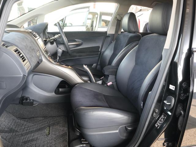 ブレイド Ｇ　フルエアロ　マスター用グリル　ＴＲＤ２本出しマフラー　ストラーダナビ　ＣＤ／ＤＶＤ／ＭＳ／ＢＴ再生　バックカメラ　ＥＴＣ　黒半革シート　パワーシート　スマートキー　ＨＩＤライト　純正１６インチアルミ（10枚目）