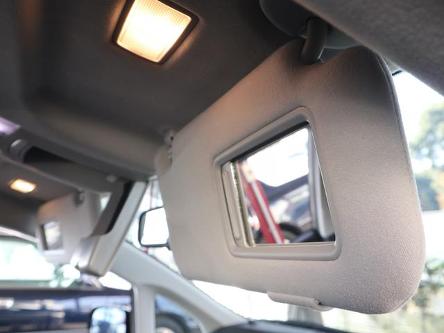 ブレイド Ｇ　フルエアロ　マスター用グリル　ＴＲＤ２本出しマフラー　ストラーダナビ　ＣＤ／ＤＶＤ／ＭＳ／ＢＴ再生　バックカメラ　ＥＴＣ　黒半革シート　パワーシート　スマートキー　ＨＩＤライト　純正１６インチアルミ（21枚目）