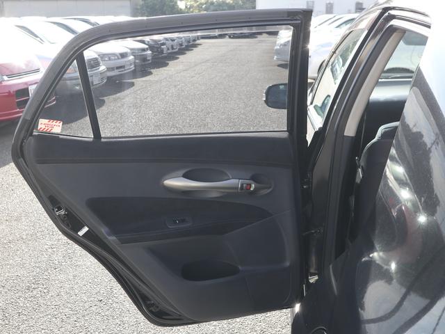 ブレイド Ｇ　フルエアロ　マスター用グリル　ＴＲＤ２本出しマフラー　ストラーダナビ　ＣＤ／ＤＶＤ／ＭＳ／ＢＴ再生　バックカメラ　ＥＴＣ　黒半革シート　パワーシート　スマートキー　ＨＩＤライト　純正１６インチアルミ（39枚目）