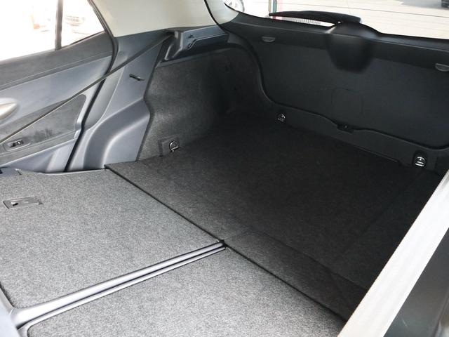 ブレイド Ｇ　フルエアロ　マスター用グリル　ＴＲＤ２本出しマフラー　ストラーダナビ　ＣＤ／ＤＶＤ／ＭＳ／ＢＴ再生　バックカメラ　ＥＴＣ　黒半革シート　パワーシート　スマートキー　ＨＩＤライト　純正１６インチアルミ（43枚目）