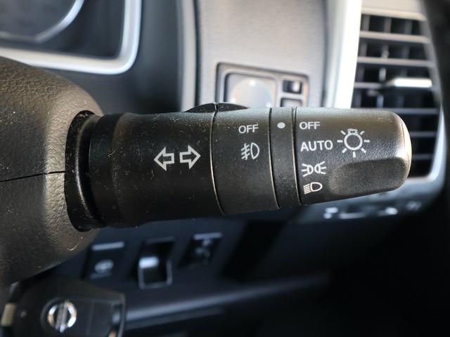 ウイングロード ライダー　専用フルエアロ　大型リアスポイラー　専用１６インチメッキアルミ　ＨＤＤナビ　ＣＤ／ＤＶＤ／ＭＳ／ＴＶ再生　キーレス　６速ＣＶＴパドルシフト　ＨＩＤライト　ワンオーナー（24枚目）