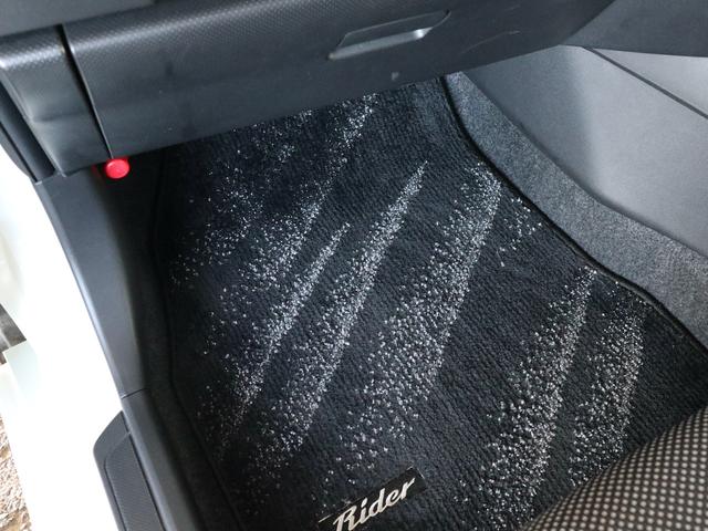 ウイングロード ライダー　専用フルエアロ　大型リアスポイラー　専用１６インチメッキアルミ　ＨＤＤナビ　ＣＤ／ＤＶＤ／ＭＳ／ＴＶ再生　キーレス　６速ＣＶＴパドルシフト　ＨＩＤライト　ワンオーナー（35枚目）