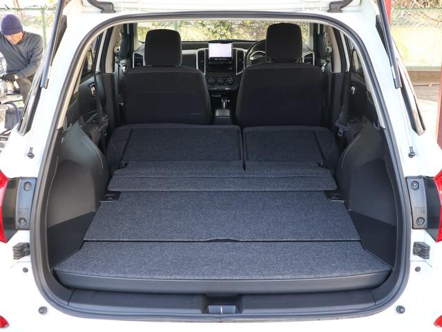 ウイングロード ライダー　専用フルエアロ　大型リアスポイラー　専用１６インチメッキアルミ　ＨＤＤナビ　ＣＤ／ＤＶＤ／ＭＳ／ＴＶ再生　キーレス　６速ＣＶＴパドルシフト　ＨＩＤライト　ワンオーナー（44枚目）