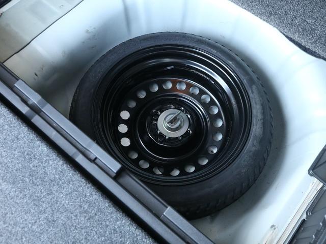 ウイングロード ライダー　専用フルエアロ　大型リアスポイラー　専用１６インチメッキアルミ　ＨＤＤナビ　ＣＤ／ＤＶＤ／ＭＳ／ＴＶ再生　キーレス　６速ＣＶＴパドルシフト　ＨＩＤライト　ワンオーナー（47枚目）