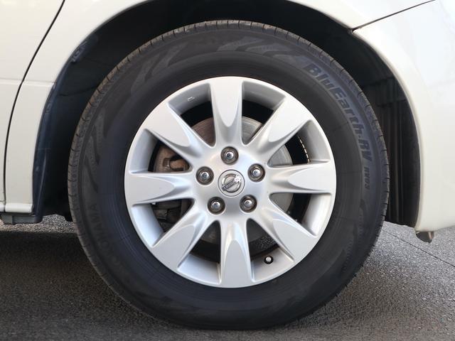 エルグランド ３５０ＸＬ　４ＷＤ　３列シート　７人乗り　両側電動スライドドア　Ｗサンルーフ　純正ナビ　ＣＤ／ＭＤ／ＤＶＤ／ＴＶ再生　バックカメラ　後席モニター　ＥＴＣ　スマートキー　ヒーター付ベージュ革シート　電動リアカーテン（20枚目）