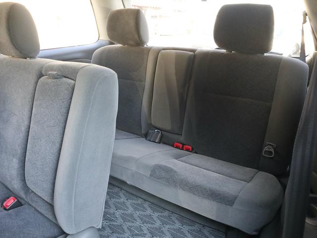 エスティマＴ アエラス　後期型　８人乗り　３列シート　両側スライドドア　純正ＤＶＤナビ　ＭＤ再生　フロント／バックカメラ　キーレス　純正１６インチアルミ　リアスポイラー　ドアバイザー　ＨＩＤライト（14枚目）