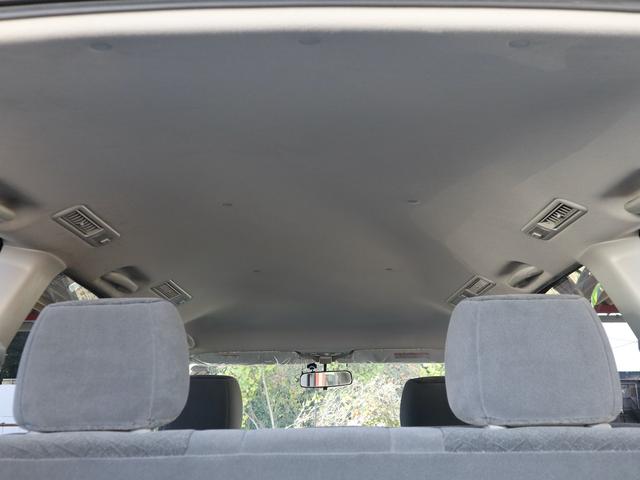 エスティマＴ アエラス　後期型　８人乗り　３列シート　両側スライドドア　純正ＤＶＤナビ　ＭＤ再生　フロント／バックカメラ　キーレス　純正１６インチアルミ　リアスポイラー　ドアバイザー　ＨＩＤライト（44枚目）