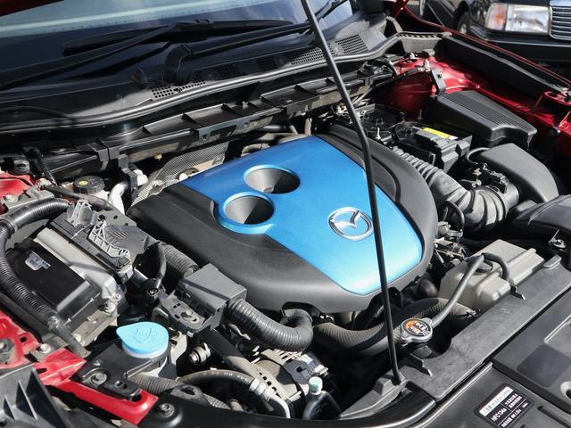 CX-5 XD Lパッケージ AWD ディーゼルターボ メモリナビ CD/DVD/TV/BT再生 サイド/バックカメラ ETC スマートキー クルコン 黒革シート シートヒーター 純正19インチアルミ ドアバイザー(4枚目)