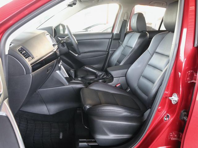 CX-5 XD Lパッケージ AWD ディーゼルターボ メモリナビ CD/DVD/TV/BT再生 サイド/バックカメラ ETC スマートキー クルコン 黒革シート シートヒーター 純正19インチアルミ ドアバイザー(10枚目)
