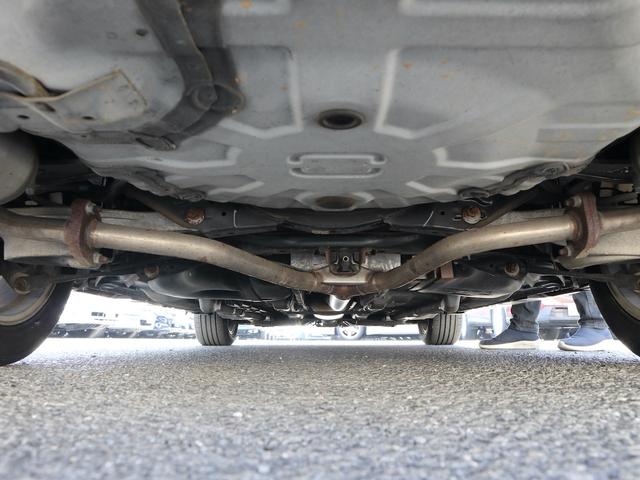 ティアナ ２５０ＸＶ　純正ＨＤＤナビ　ＣＤ／ＤＶＤ／ＭＳ再生　サイド／バックカメラ　ＥＴＣ　スマートキー　ＨＩＤライト　フォグランプ　パワーシート　助手席オットマン　ドアバイザー　純正　インチアルミ（48枚目）