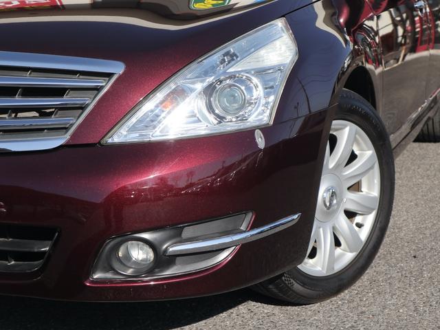 ティアナ ２５０ＸＶ　純正ＨＤＤナビ　ＣＤ／ＤＶＤ／ＭＳ再生　サイド／バックカメラ　ＥＴＣ　スマートキー　ＨＩＤライト　フォグランプ　パワーシート　助手席オットマン　ドアバイザー　純正　インチアルミ（51枚目）