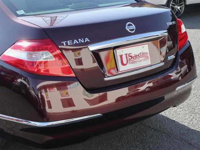 ティアナ ２５０ＸＶ　純正ＨＤＤナビ　ＣＤ／ＤＶＤ／ＭＳ再生　サイド／バックカメラ　ＥＴＣ　スマートキー　ＨＩＤライト　フォグランプ　パワーシート　助手席オットマン　ドアバイザー　純正　インチアルミ（57枚目）