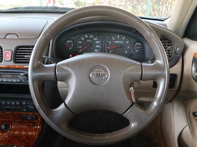 ブルーバードシルフィ １５ｉ　Ｇパッケージ　５速ＭＴ　エアコン　パワステ　パワーウインド　ＡＢＳ　エアバック　キーレス　ドアバイザー　ＣＤ不良　ワンオーナー（13枚目）