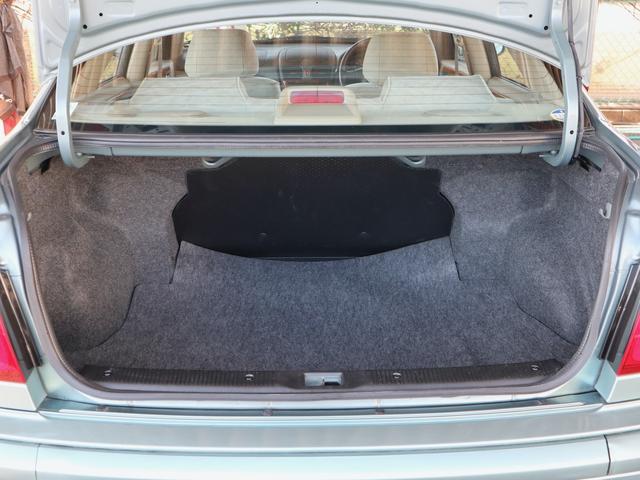 ブルーバードシルフィ １５ｉ　Ｇパッケージ　５速ＭＴ　エアコン　パワステ　パワーウインド　ＡＢＳ　エアバック　キーレス　ドアバイザー　ＣＤ不良　ワンオーナー（17枚目）