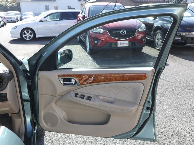 ブルーバードシルフィ １５ｉ　Ｇパッケージ　５速ＭＴ　エアコン　パワステ　パワーウインド　ＡＢＳ　エアバック　キーレス　ドアバイザー　ＣＤ不良　ワンオーナー（36枚目）