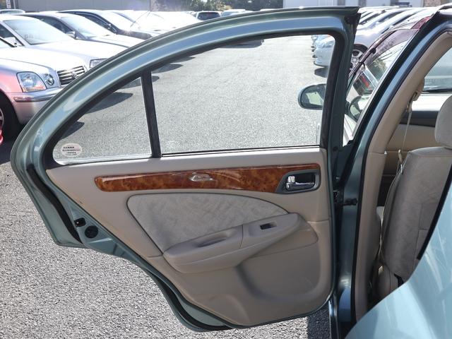 ブルーバードシルフィ １５ｉ　Ｇパッケージ　５速ＭＴ　エアコン　パワステ　パワーウインド　ＡＢＳ　エアバック　キーレス　ドアバイザー　ＣＤ不良　ワンオーナー（40枚目）